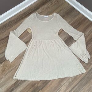 VENUS Cream Knit Sweater